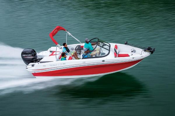 2022 Tahoe boat for sale, model of the boat is 200 S & Image # 3 of 82