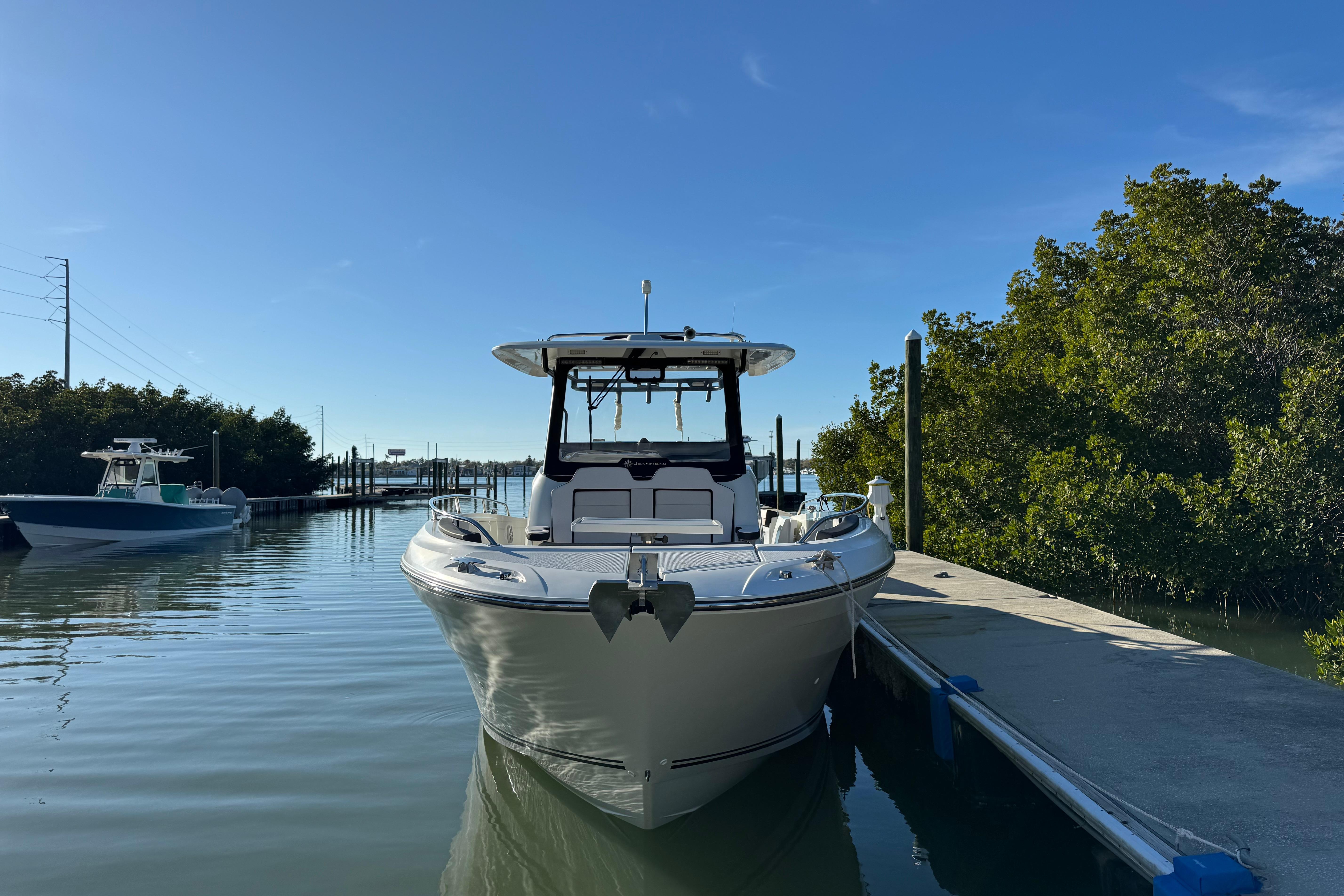 2024 Jeanneau Leader 10.5 CC-3