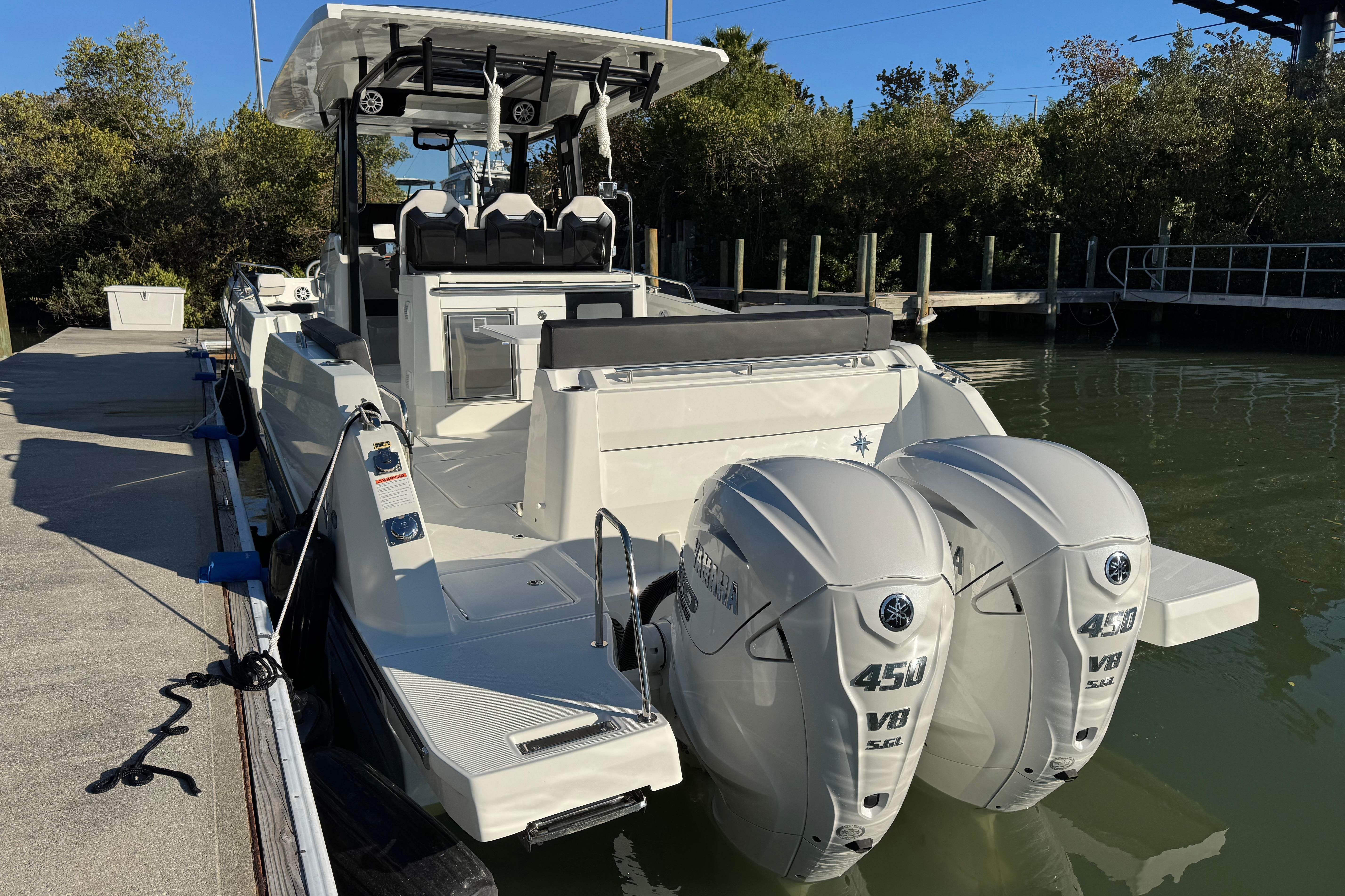 2024 Jeanneau Leader 10.5 CC-5