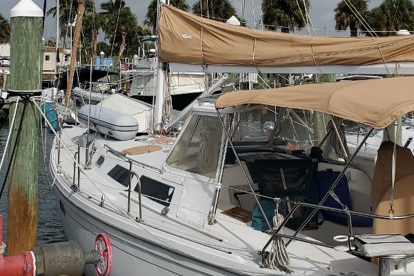 42' Catalina, Listing Number 100874158, Image No. 41