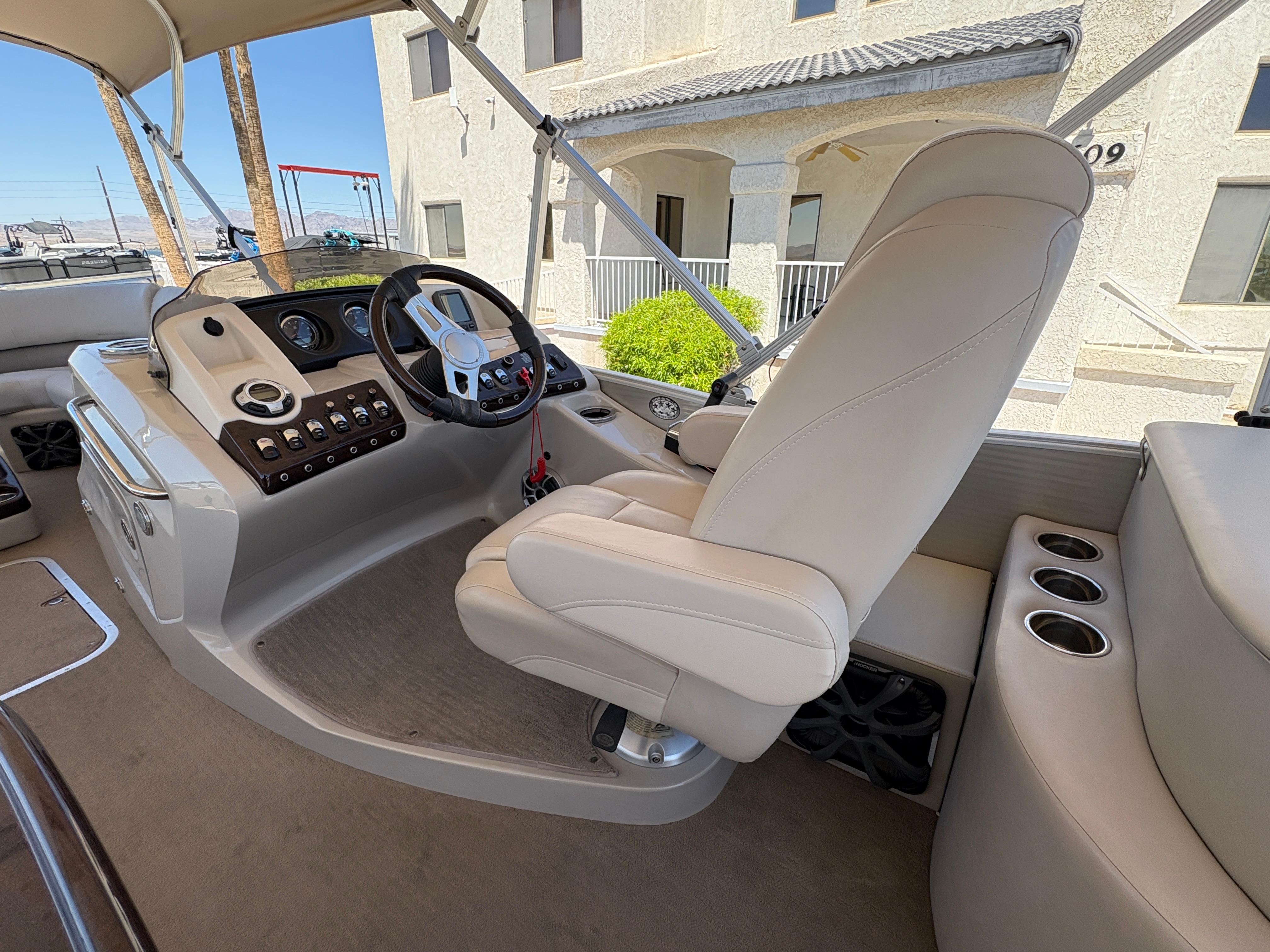2013 Bennington 2575 RCW IO #TBRW7190 inventory image at Sun Country Marine Group, Lake Havasu City, AZ 2013 Bennington 2575 RCW IO #TBRW7190 inventory image at Sun Country Marine Group, Lake Havasu City, AZ