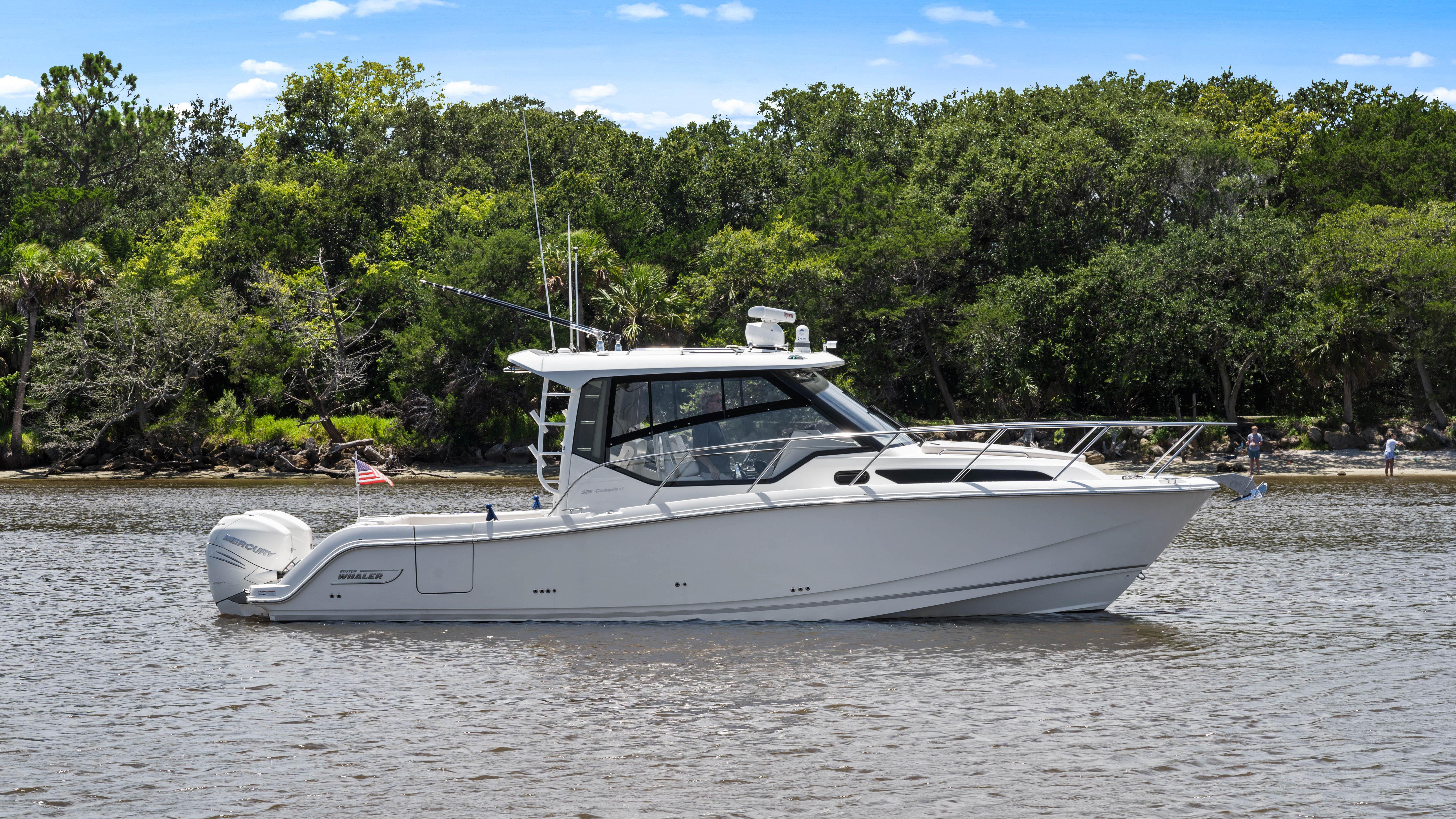 Aventura Yacht Photos Pics Boston Whaler 32 - O Sea D - Profile