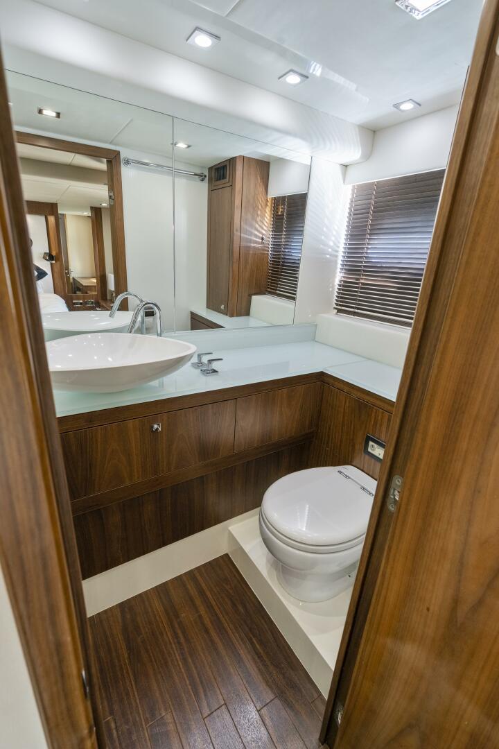 2010 Sunseeker 64 Predator Arrivederci
