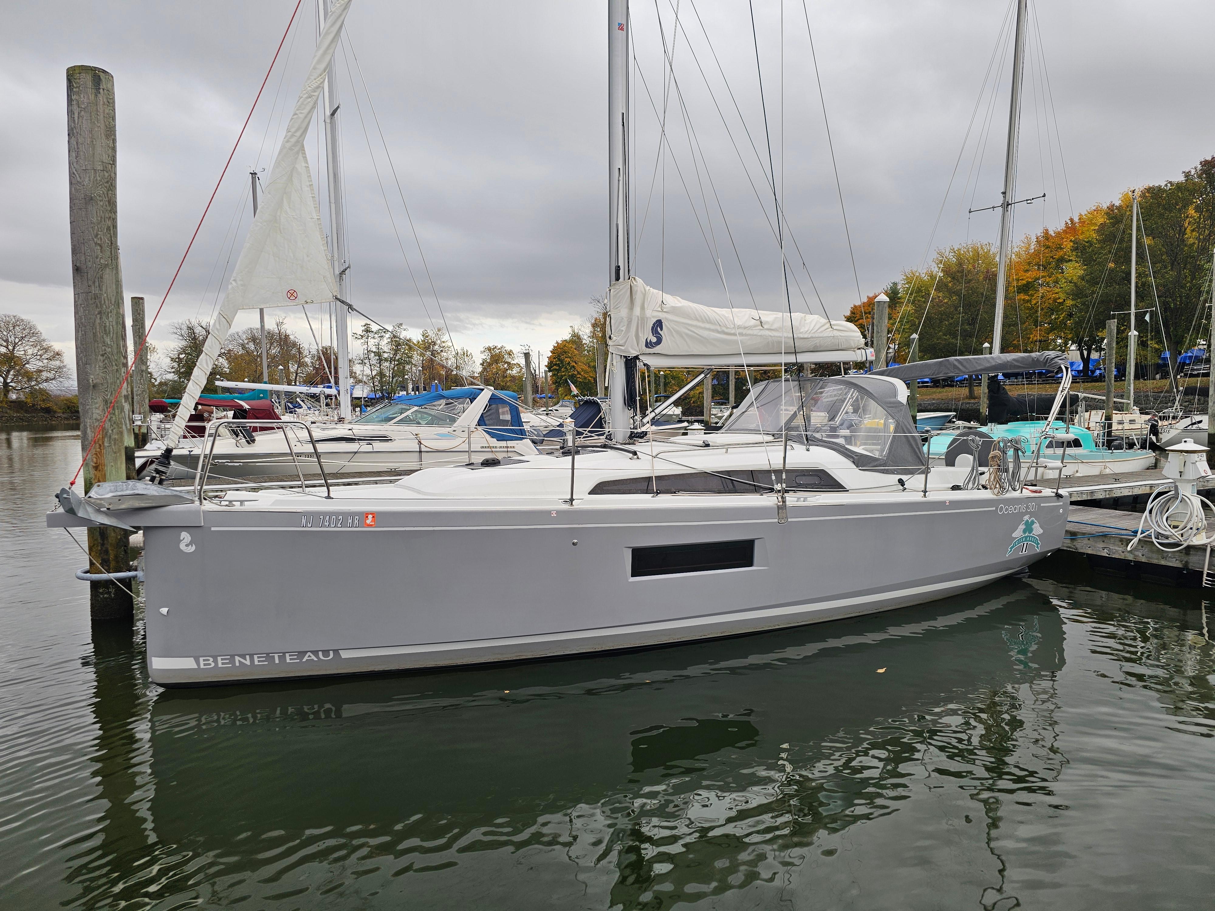 30' Beneteau 2022