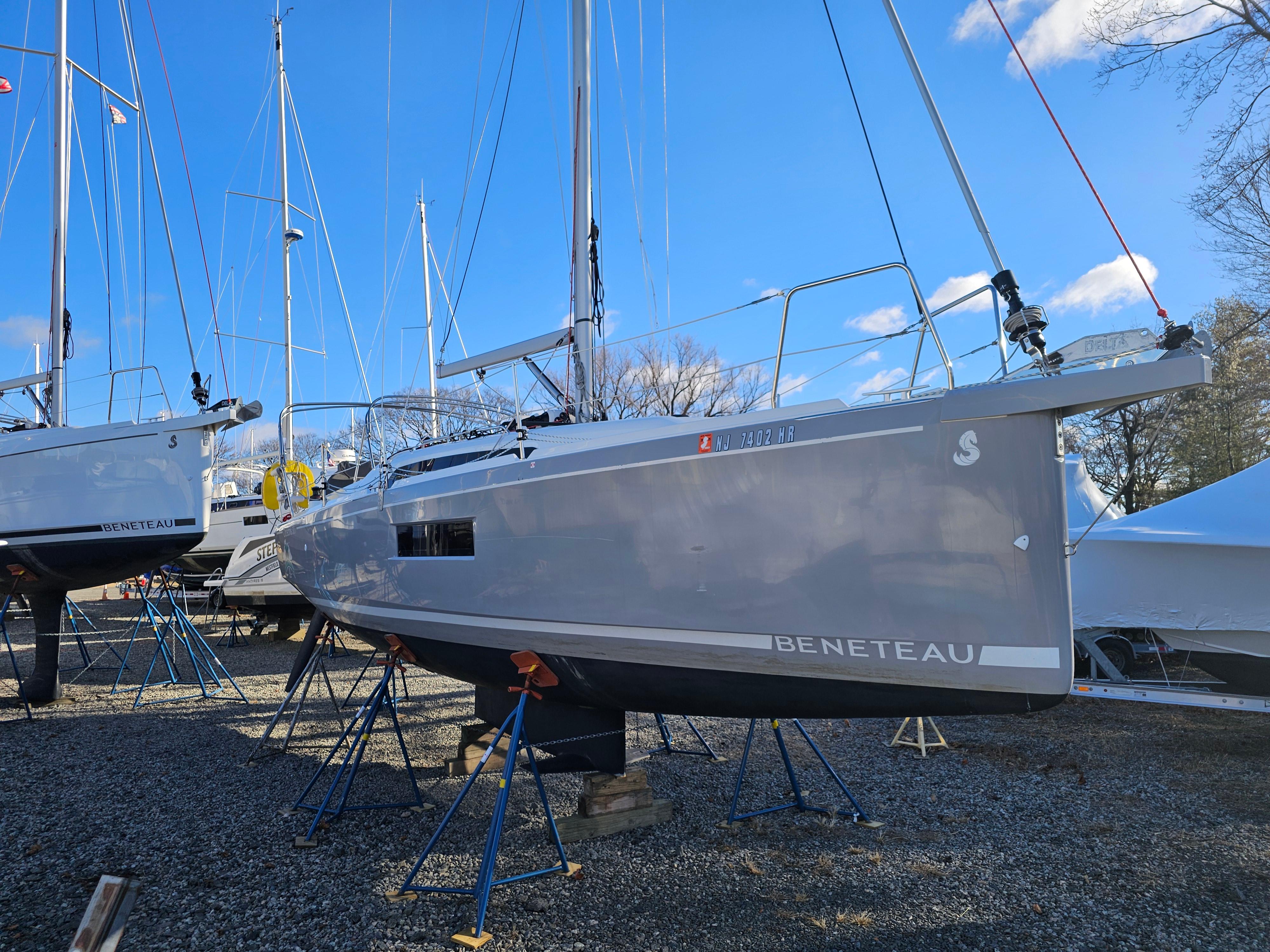 Yacht Photos Pics