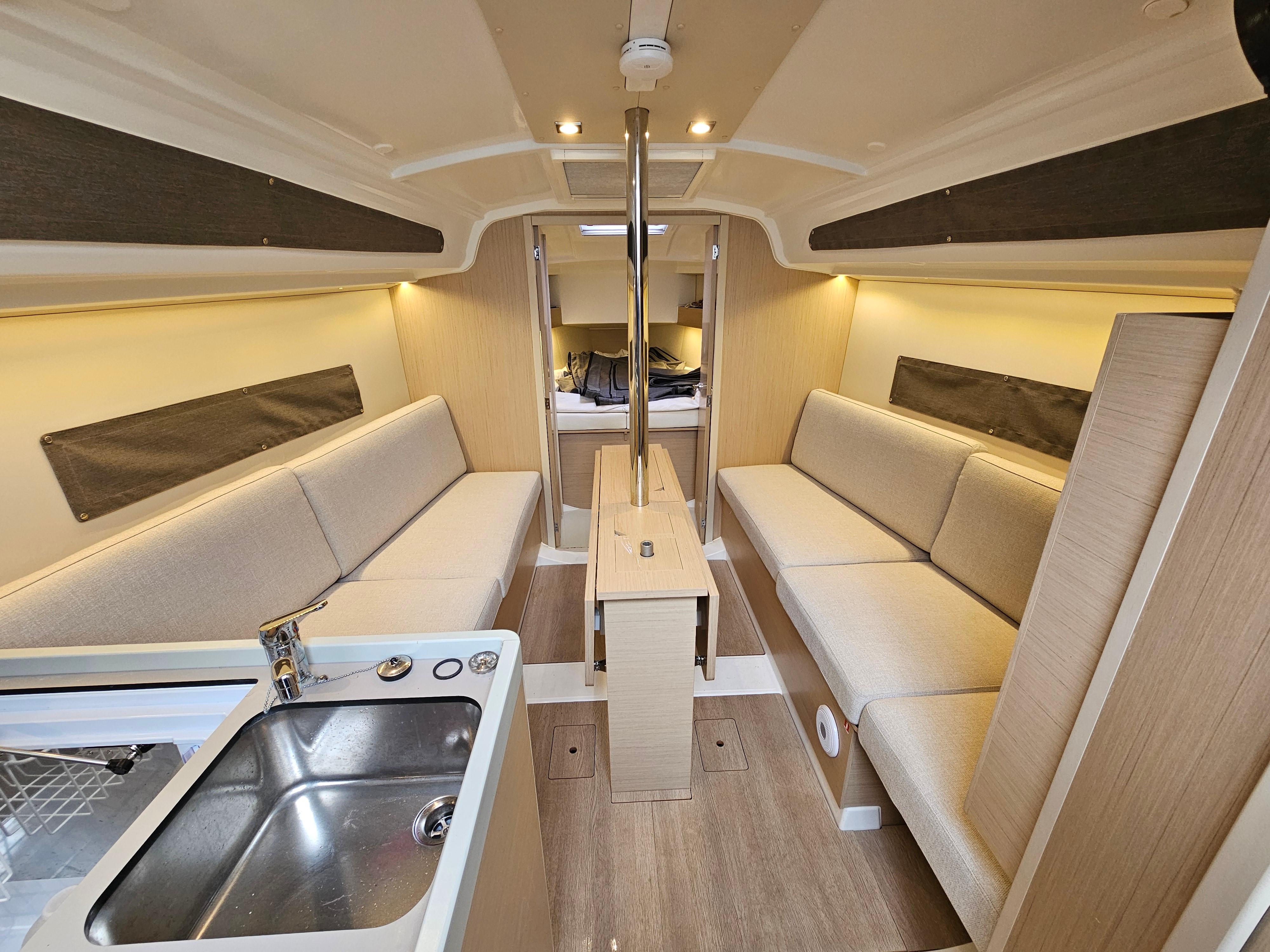 Yacht Photos Pics