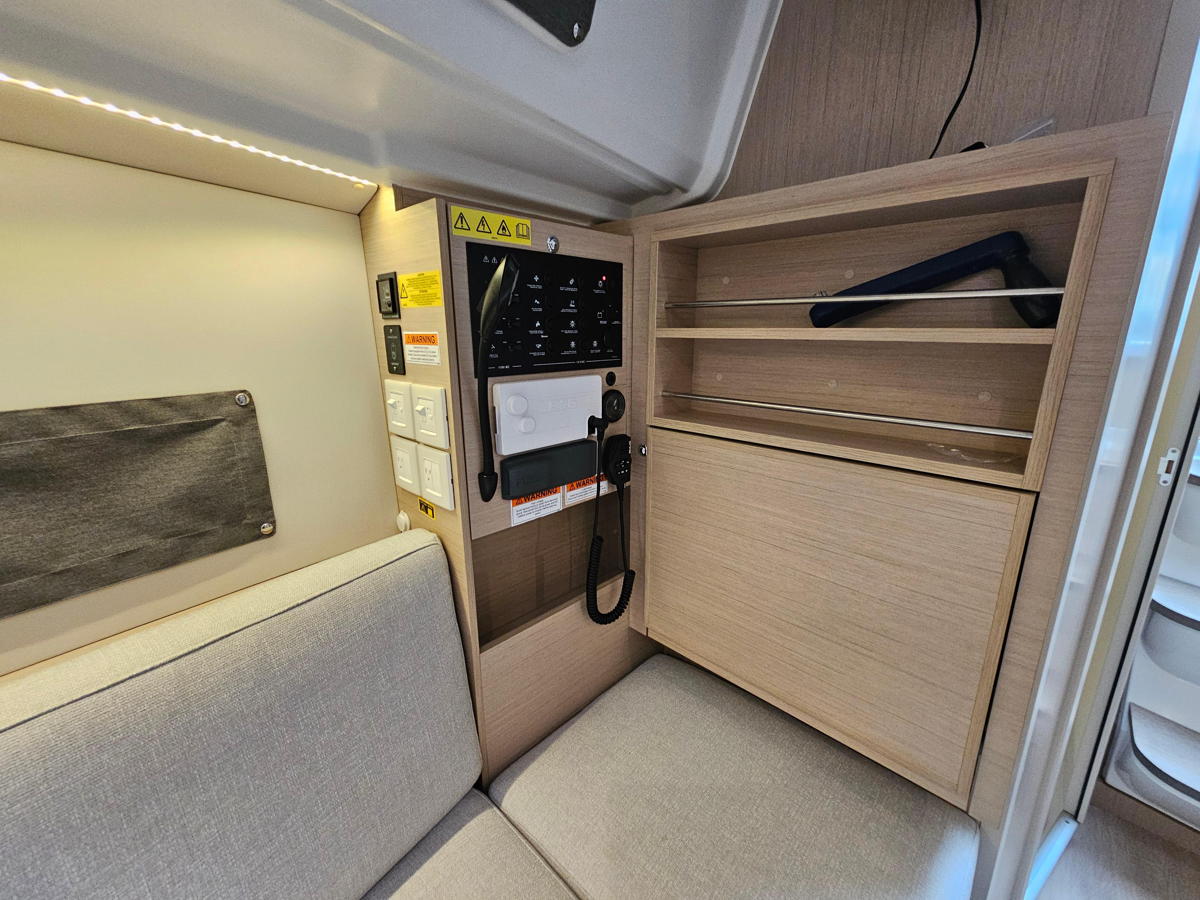 Yacht Photos Pics