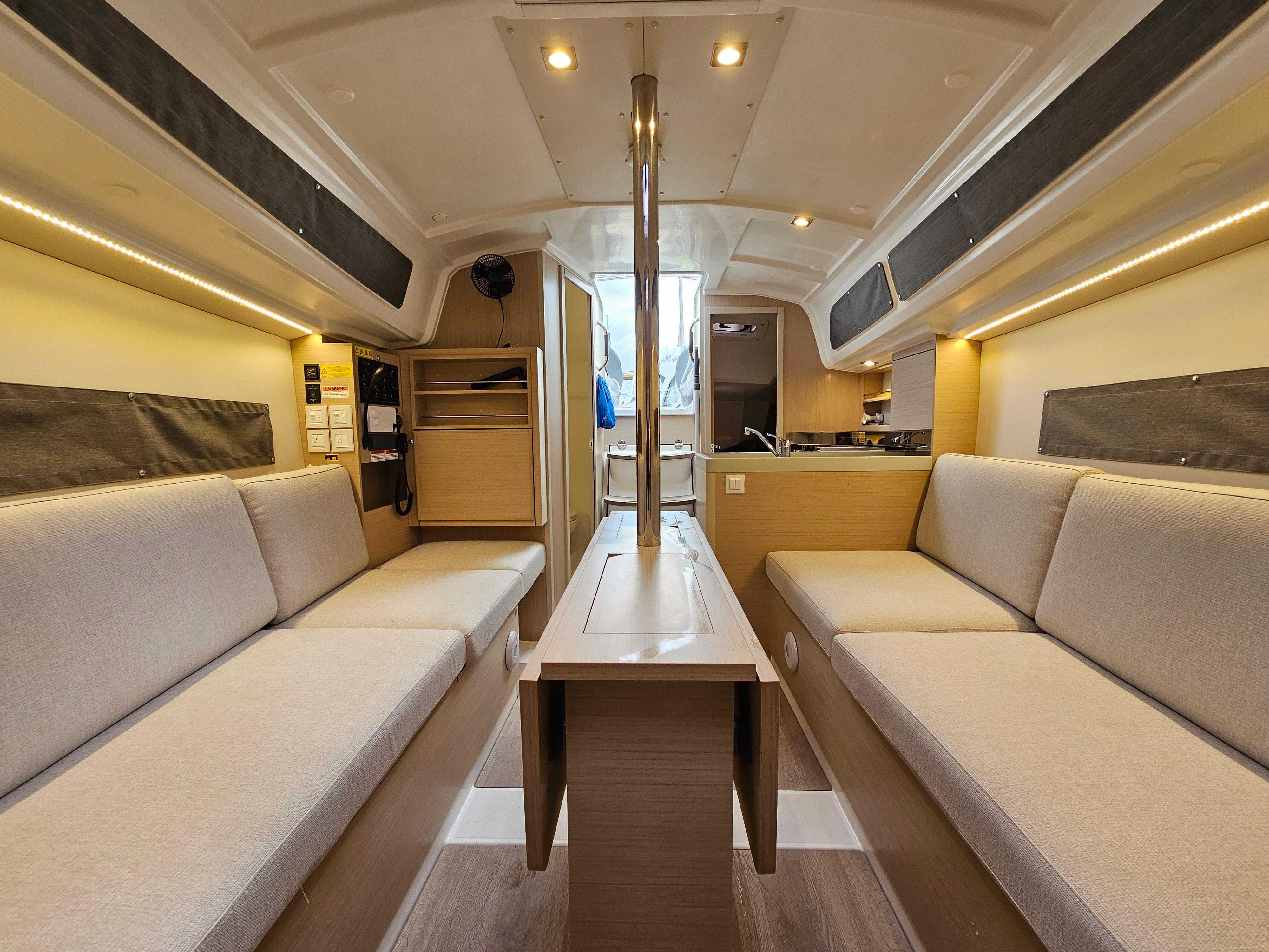 Yacht Photos Pics