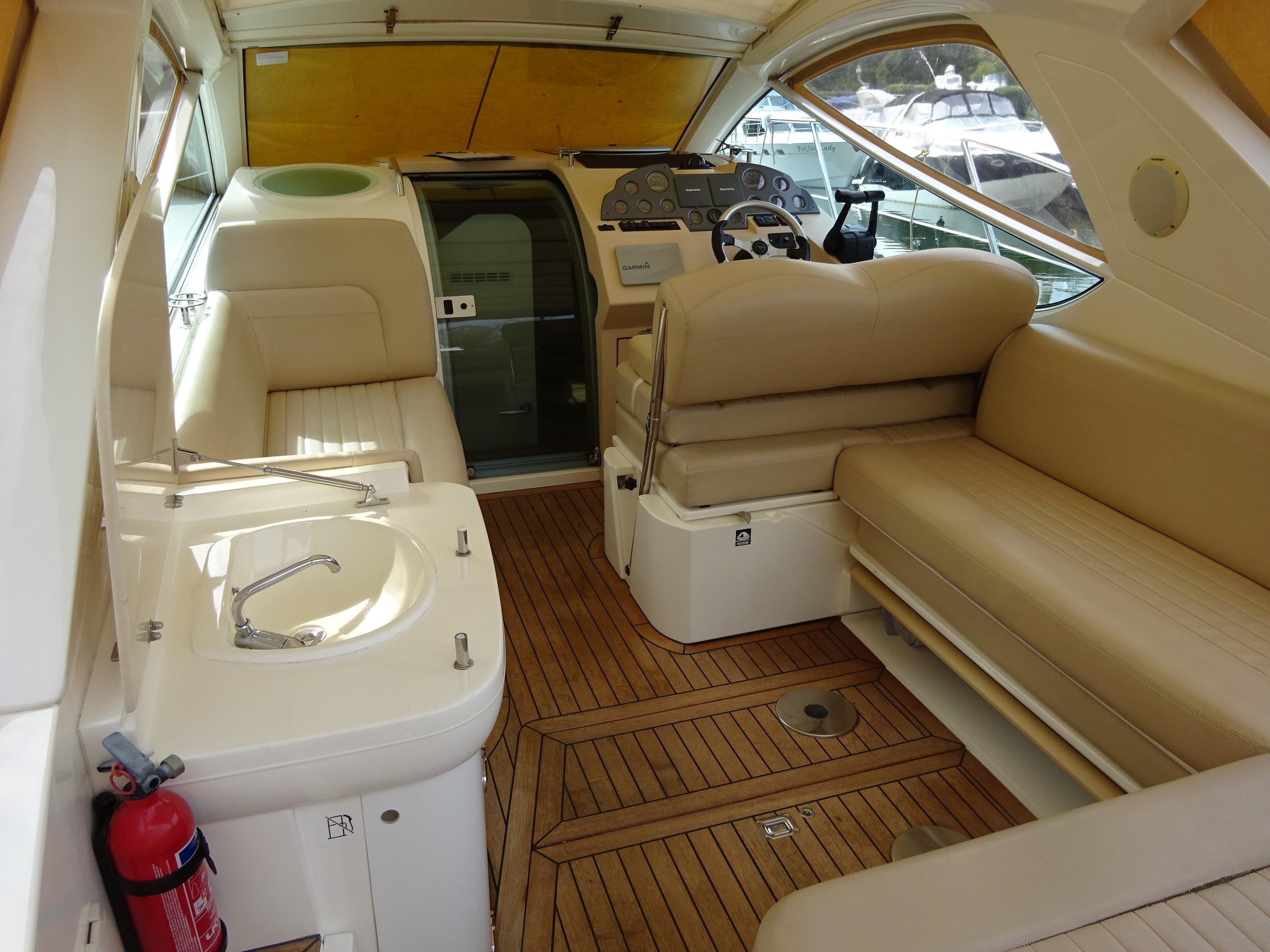 2006 Sealine SC29