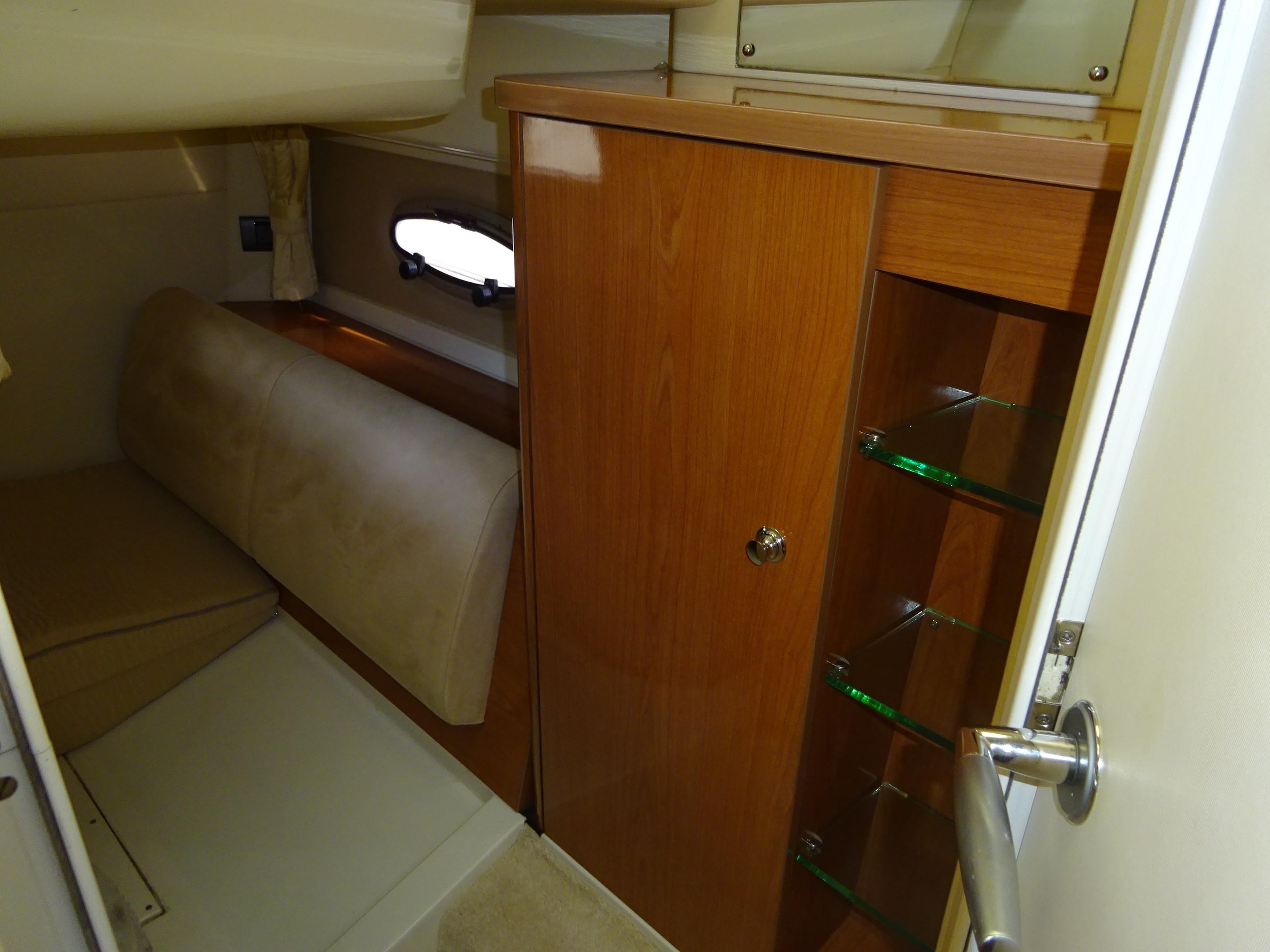 2006 Sealine SC29