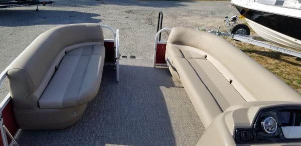 2021 Ranger Boats boat for sale, model of the boat is 200C & Image # 7 of 13
