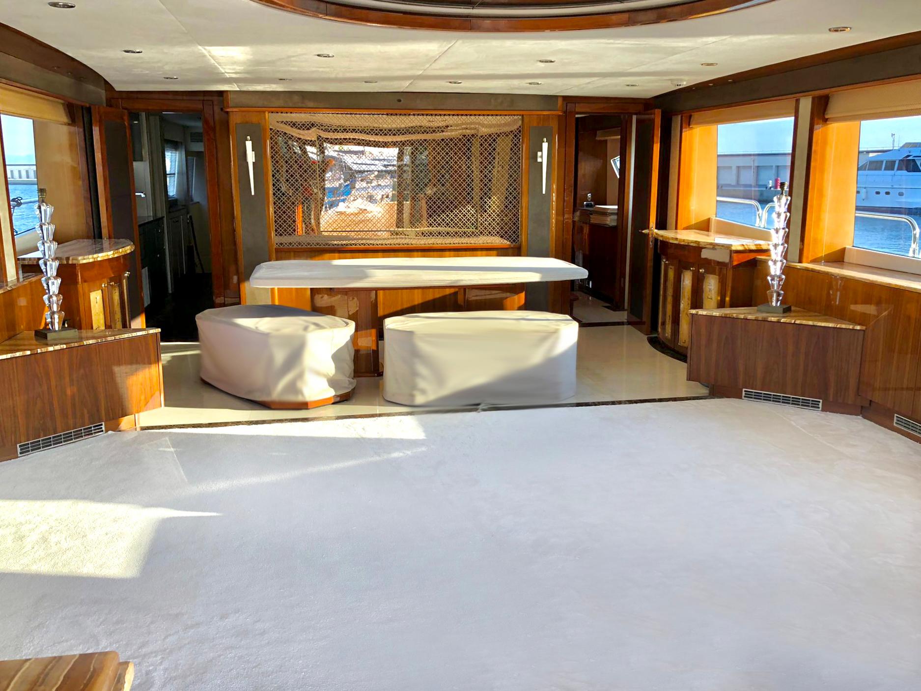 2010 Sunseeker 30 Metre Yacht