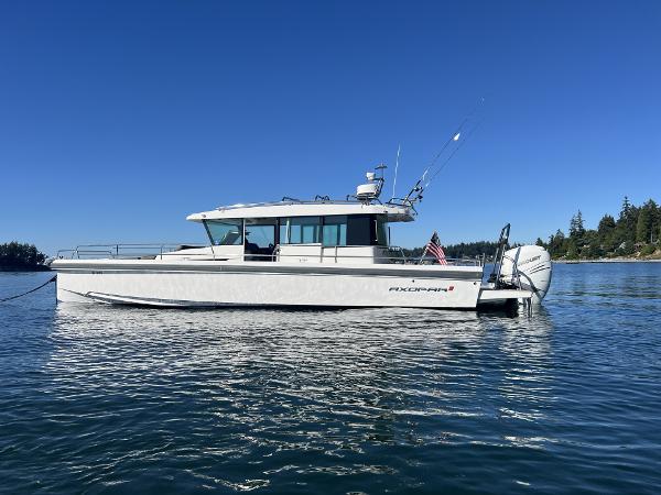 Photo of 2017 Axopar 37'