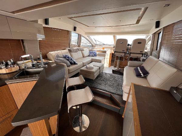 55' Sea Ray, Listing Number 100905343, - Photo No. 5