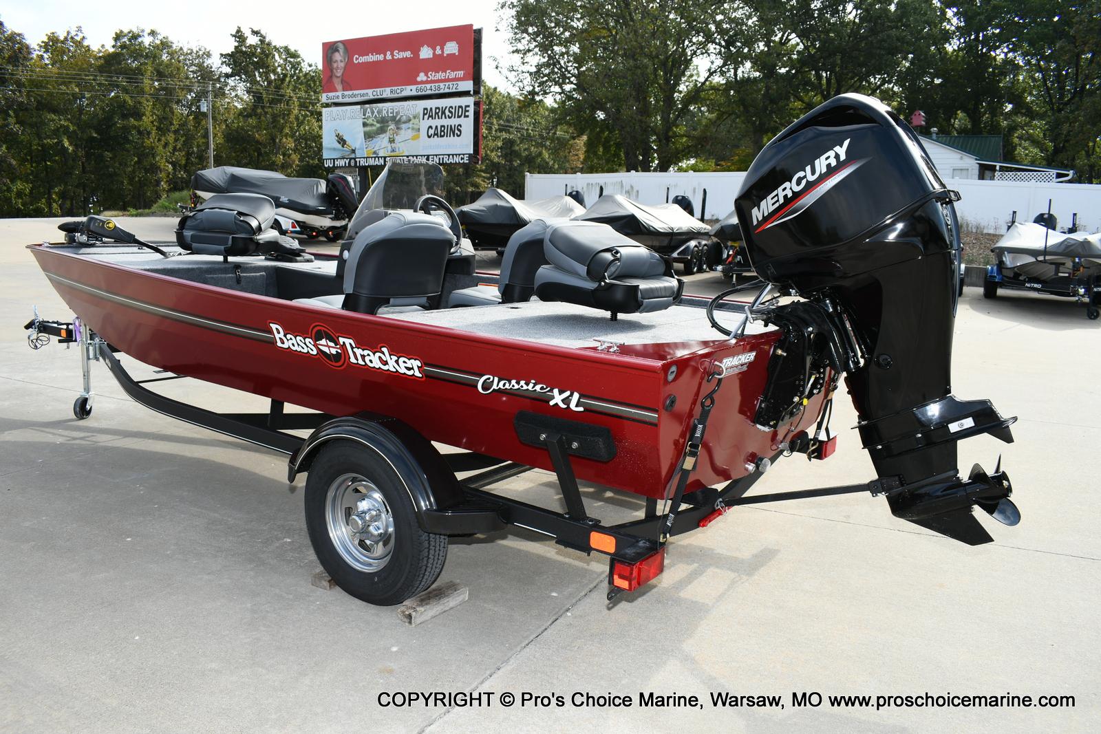 2022 Tracker Boats boat for sale, model of the boat is Bass Tracker Classic XL & Image # 18 of 50