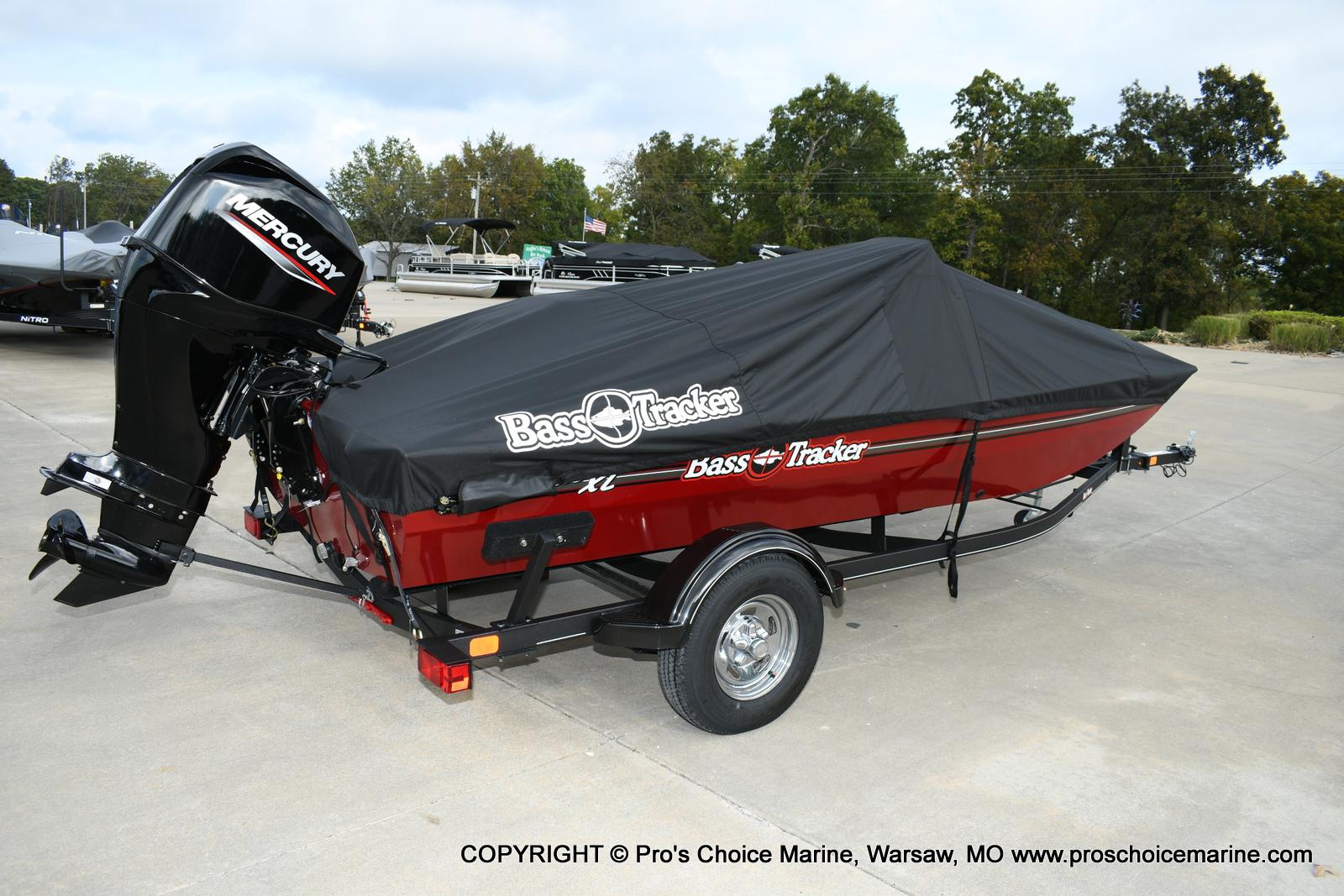 2022 Tracker Boats boat for sale, model of the boat is Bass Tracker Classic XL & Image # 28 of 50