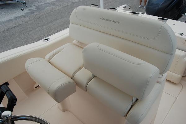 2020 Grady-White boat for sale, model of the boat is Fisherman 257 & Image # 7 of 12