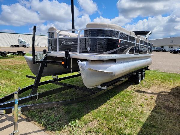 2011 Godfrey Pontoon boat for sale, model of the boat is sweetwater 220 & Image # 1 of 20