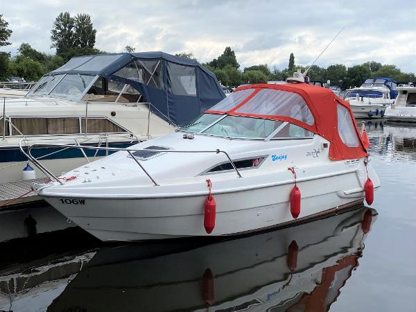 1993 Sealine S200