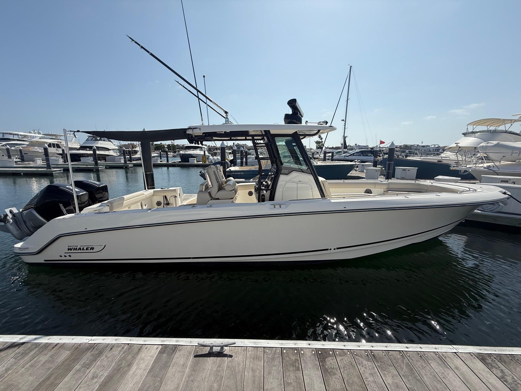 2021 Boston Whaler 330 Outrage #TBBB1736A inventory image at Sun Country Marine Group, Newport Beach 2021 Boston Whaler 330 Outrage #TBBB1736A inventory image at Sun Country Marine Group, Newport Beach