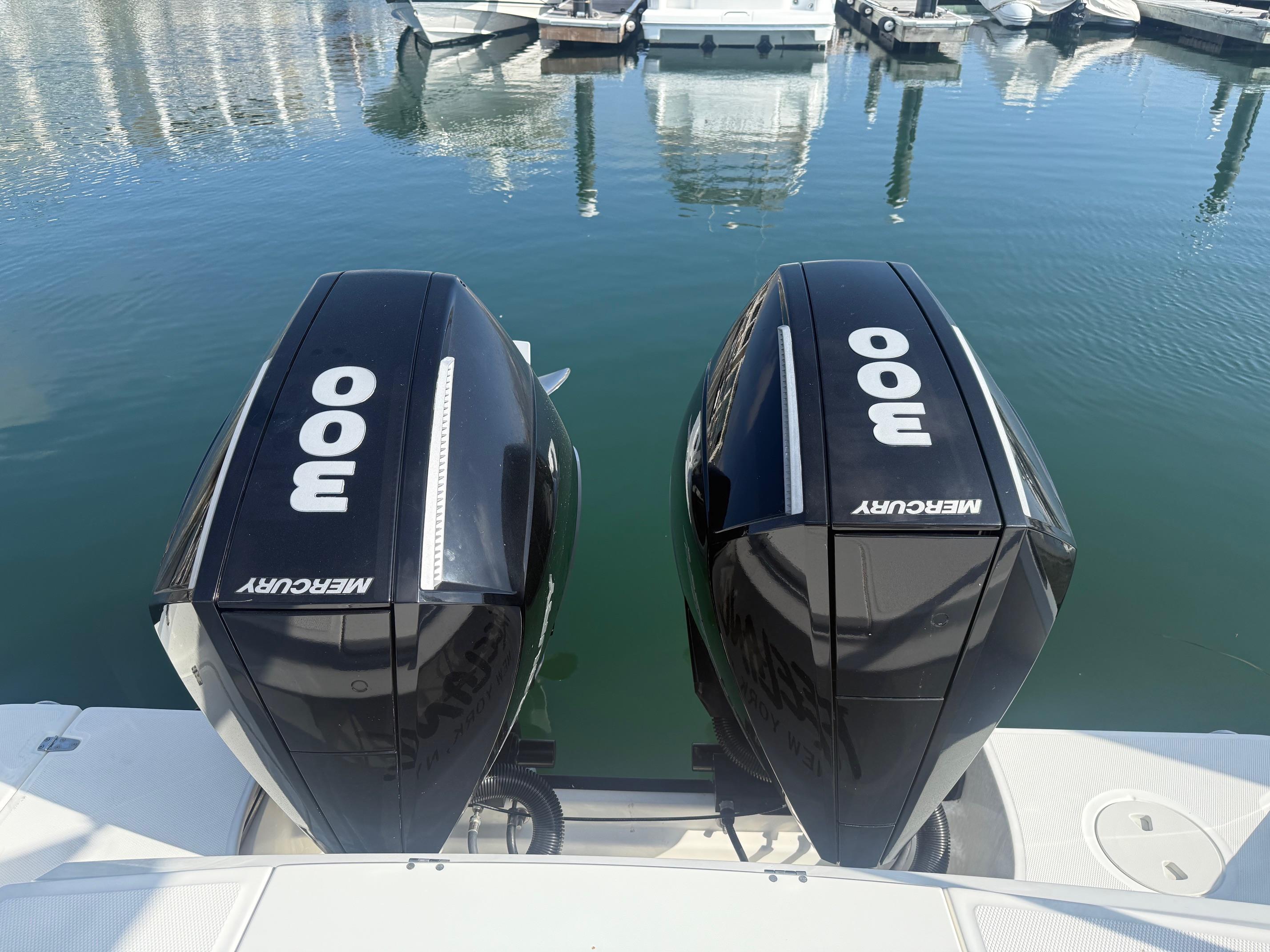 2021 Boston Whaler 330 Outrage #TBBB1736A inventory image at Sun Country Marine Group, Newport Beach 2021 Boston Whaler 330 Outrage #TBBB1736A inventory image at Sun Country Marine Group, Newport Beach