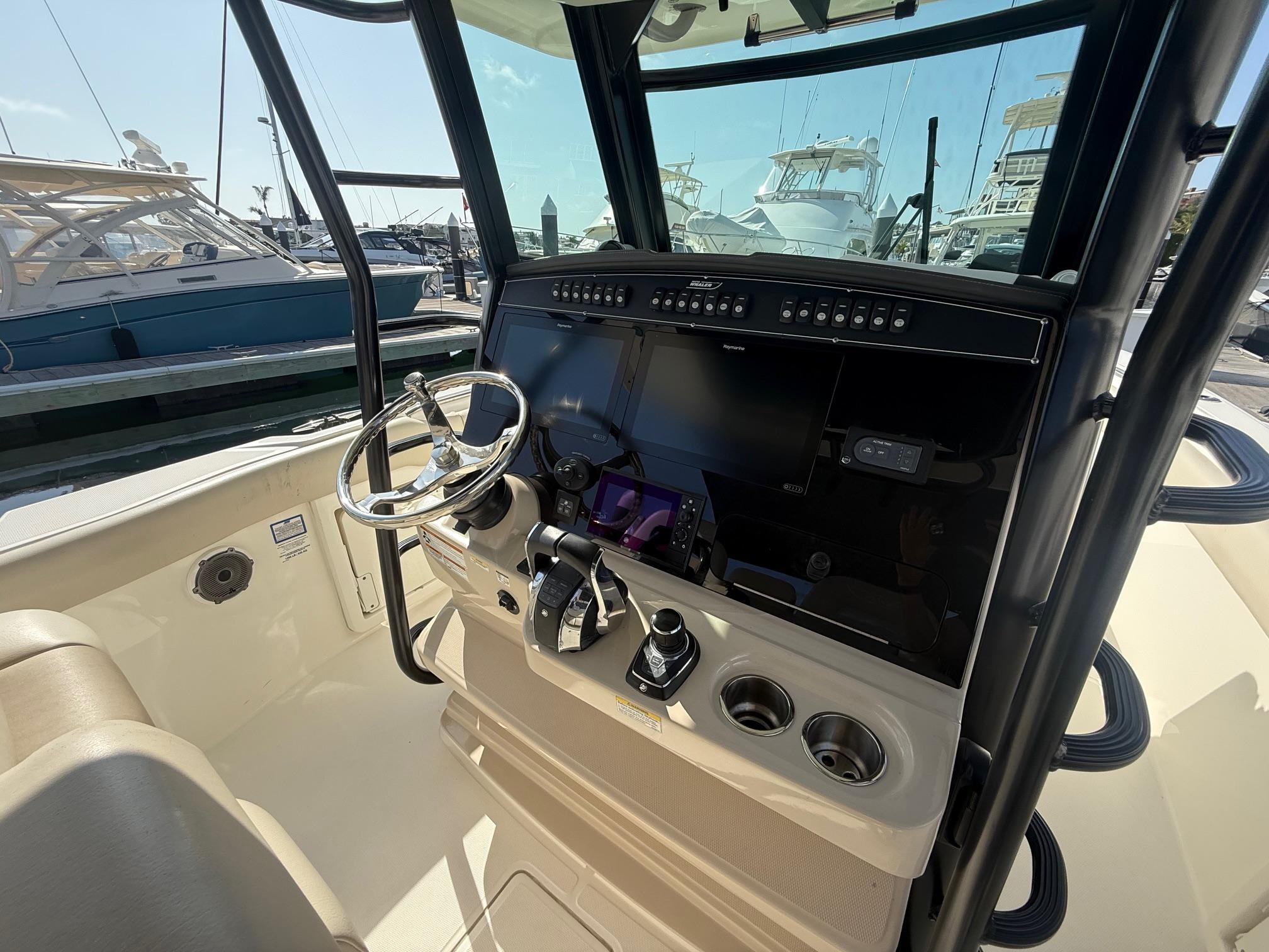 2021 Boston Whaler 330 Outrage #TBBB1736A inventory image at Sun Country Marine Group, Newport Beach 2021 Boston Whaler 330 Outrage #TBBB1736A inventory image at Sun Country Marine Group, Newport Beach
