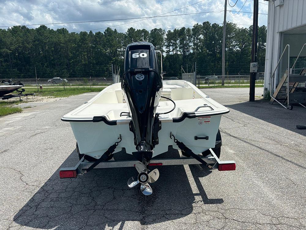 2025 Mako Pro Skiff 17 CC