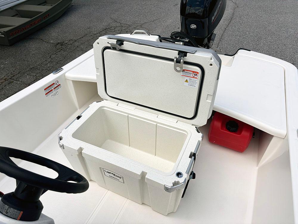 2025 Mako Pro Skiff 17 CC