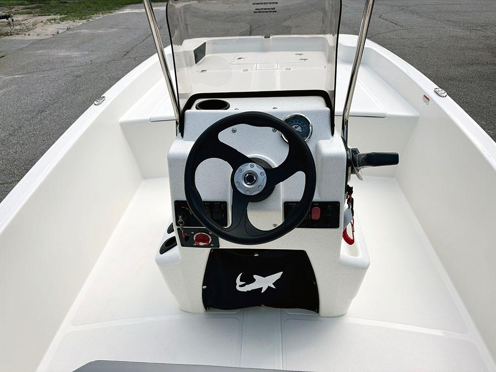 2025 Mako Pro Skiff 17 CC