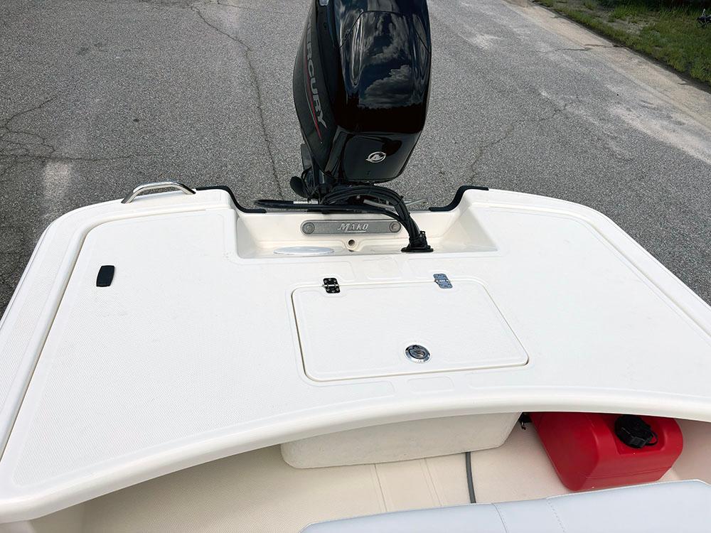 2025 Mako Pro Skiff 17 CC