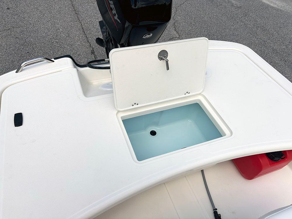 2025 Mako Pro Skiff 17 CC