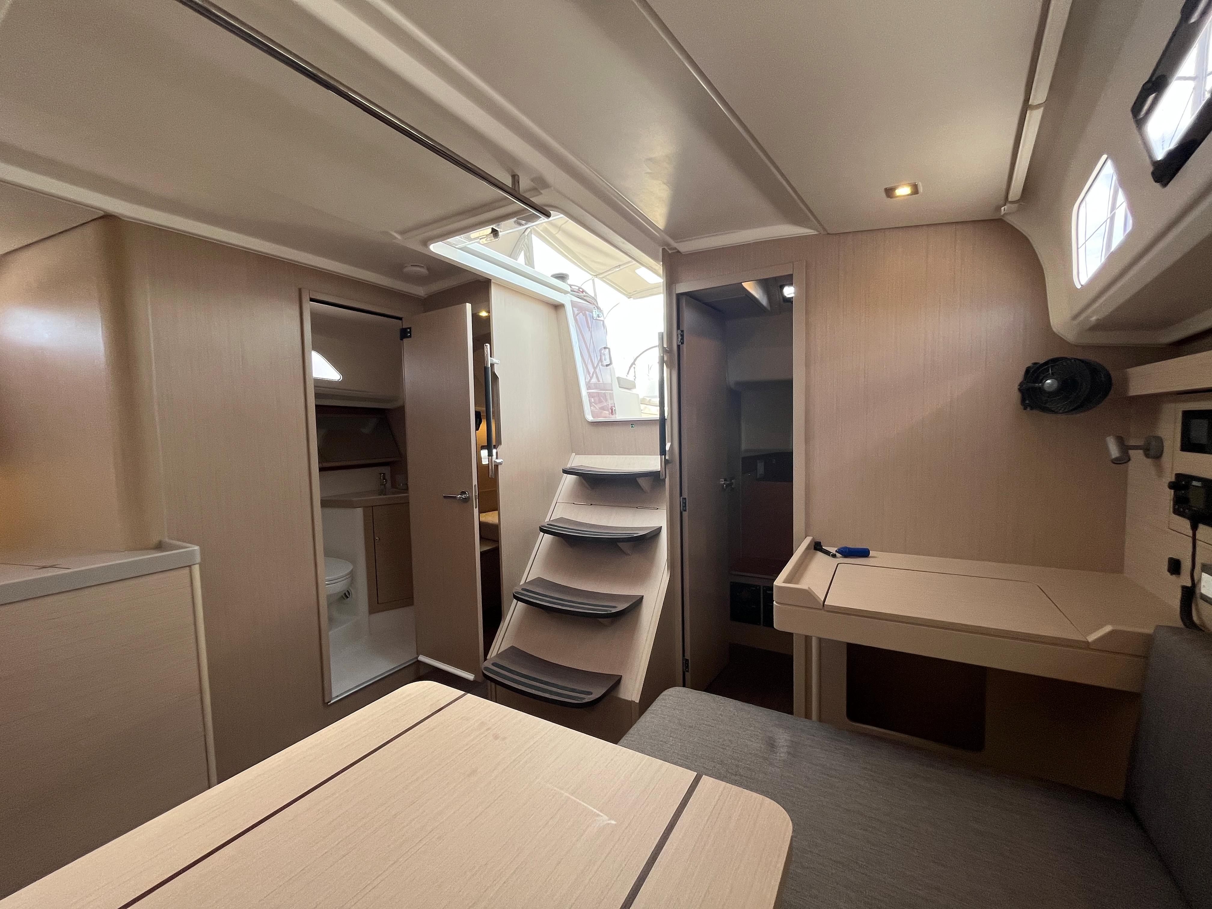 Yacht Photos Pics