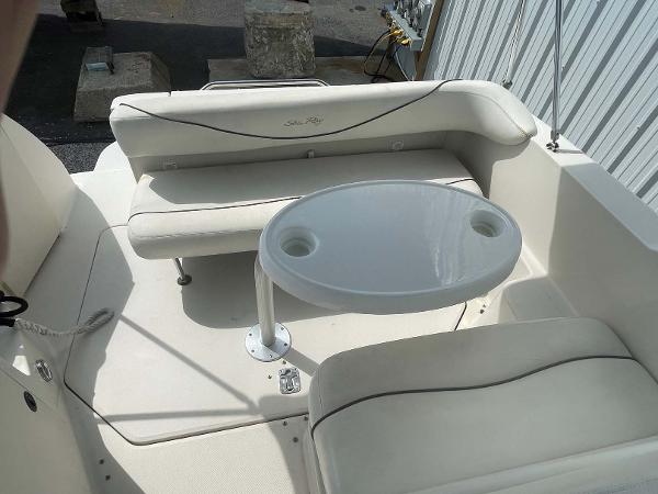 24' Sea Ray, Listing Number 100905347, - Photo No. 6
