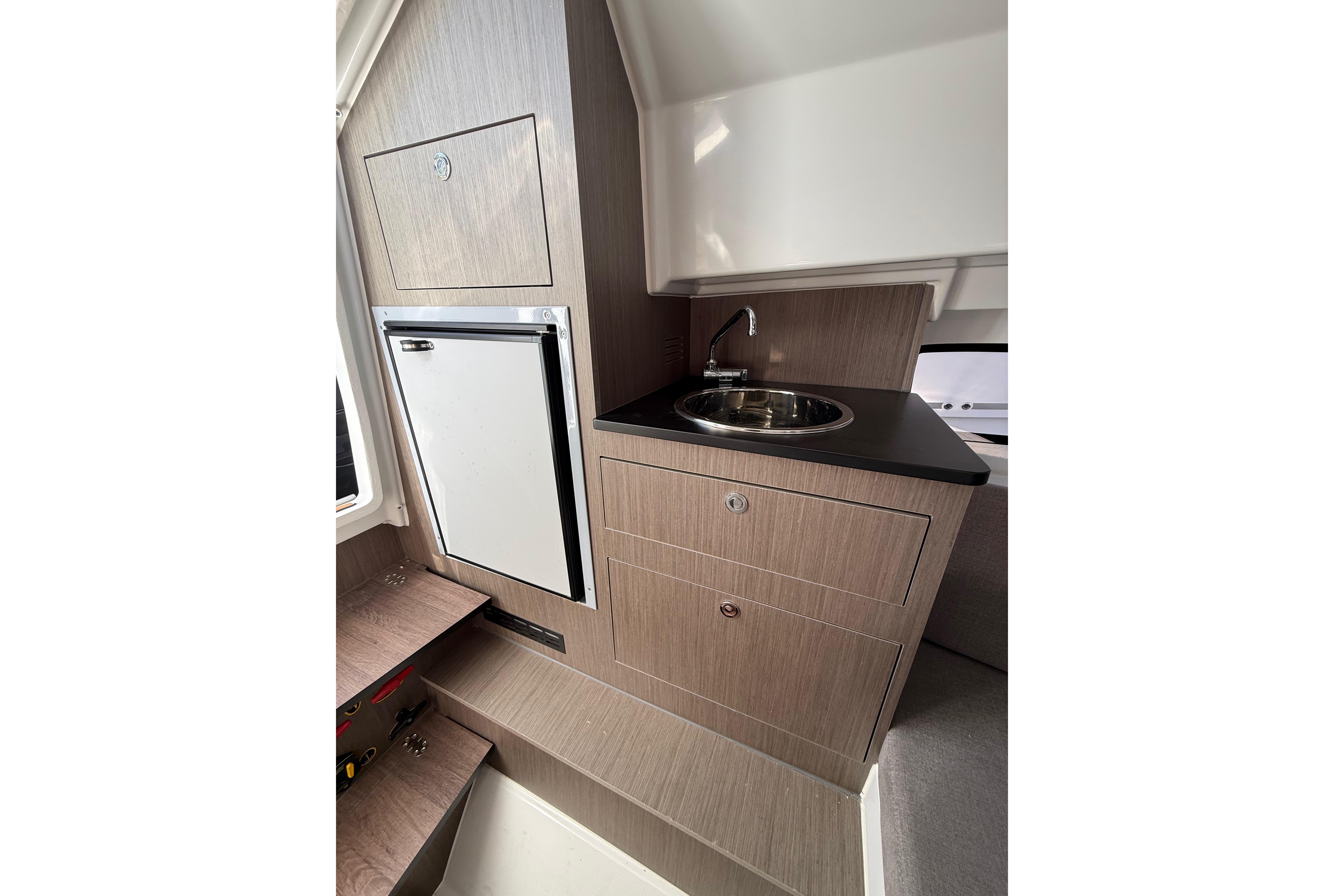 2024 Beneteau Flyer 8 SUNdeck #TMB073F inventory image at Sun Country Marine Group, Newport Beach