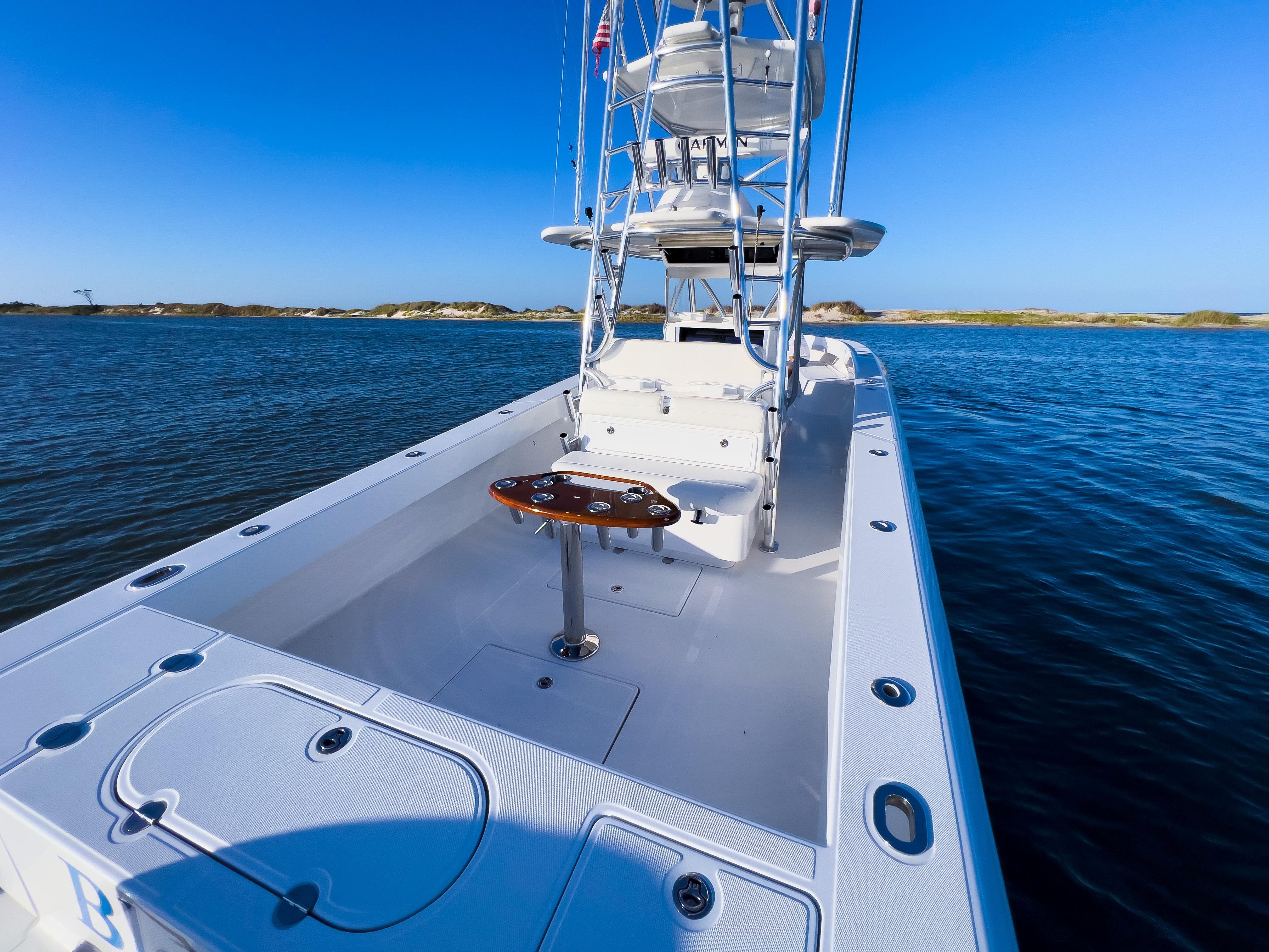 Bahama 41 Blue Bird - Cockpit and Tower