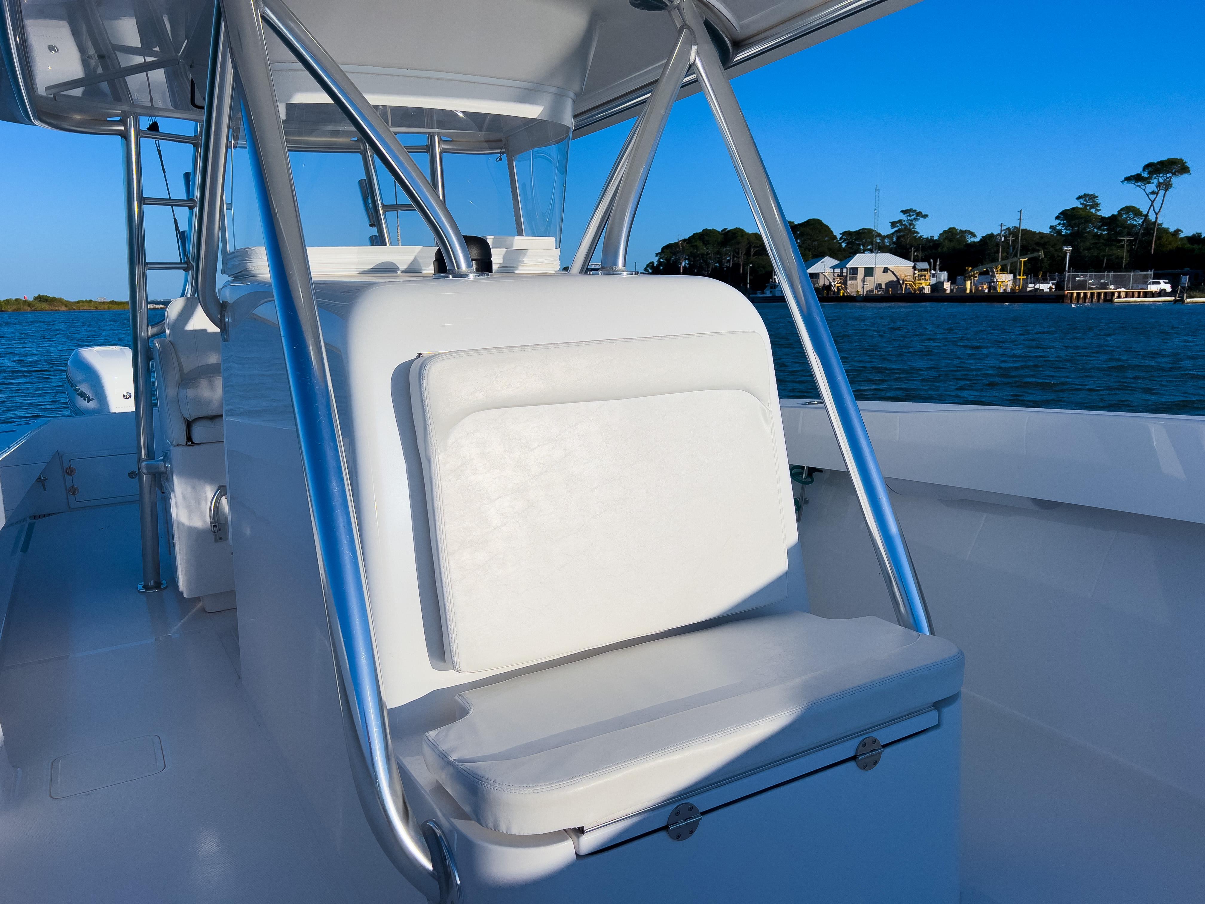 Bahama 41 Blue Bird - Seating