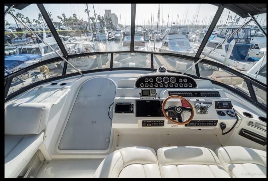 1998-cruisers-yachts-5000-sedan-sport-power-9761873-20250417030646412-1_XLARGE