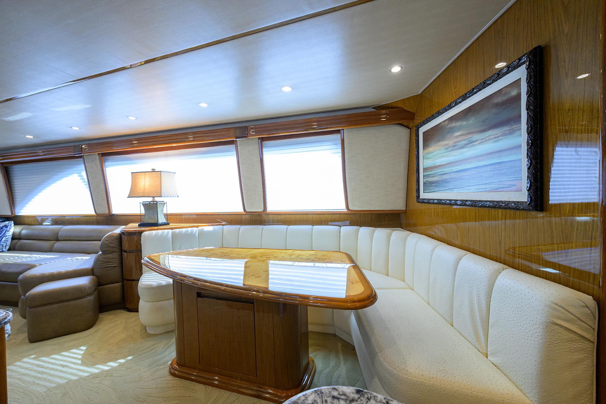 2013-viking-82-convertible-power-9771873-20250425114521401-1_XLARGE