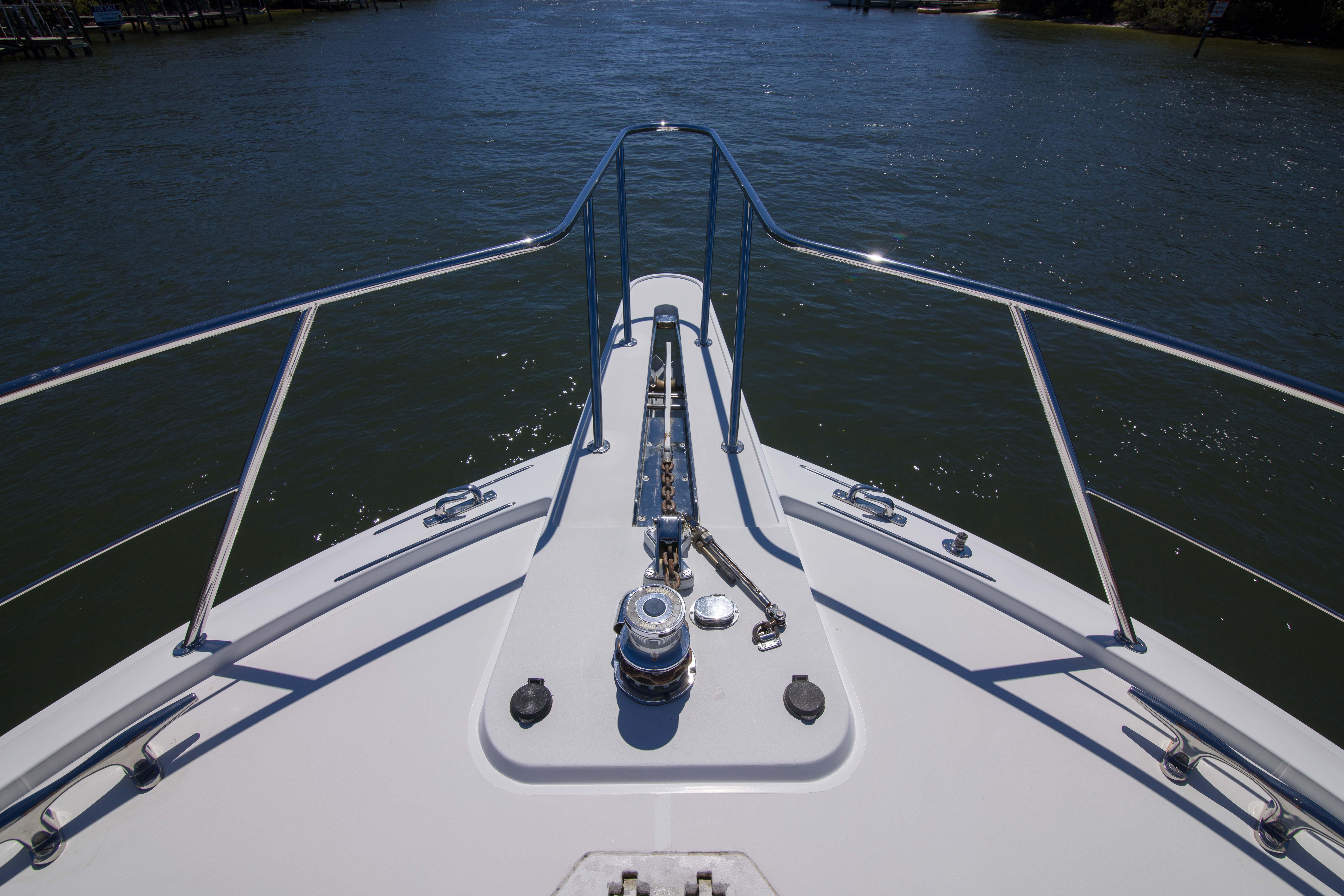 2004-hatteras-86-sportfish-power-9711875-20250312122842815-1_XLARGE