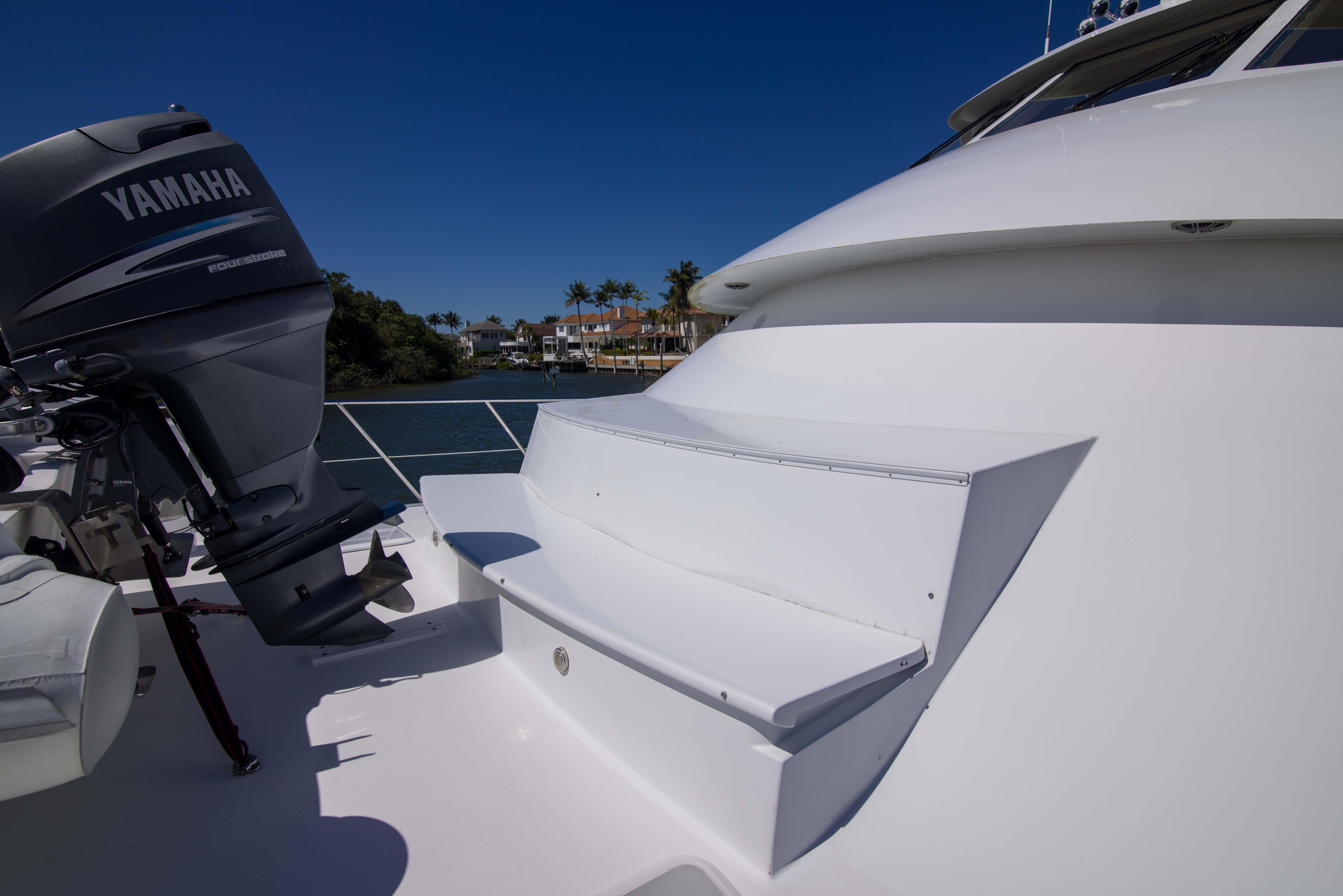 2004-hatteras-86-sportfish-power-9711875-20250312122849336-1_XLARGE