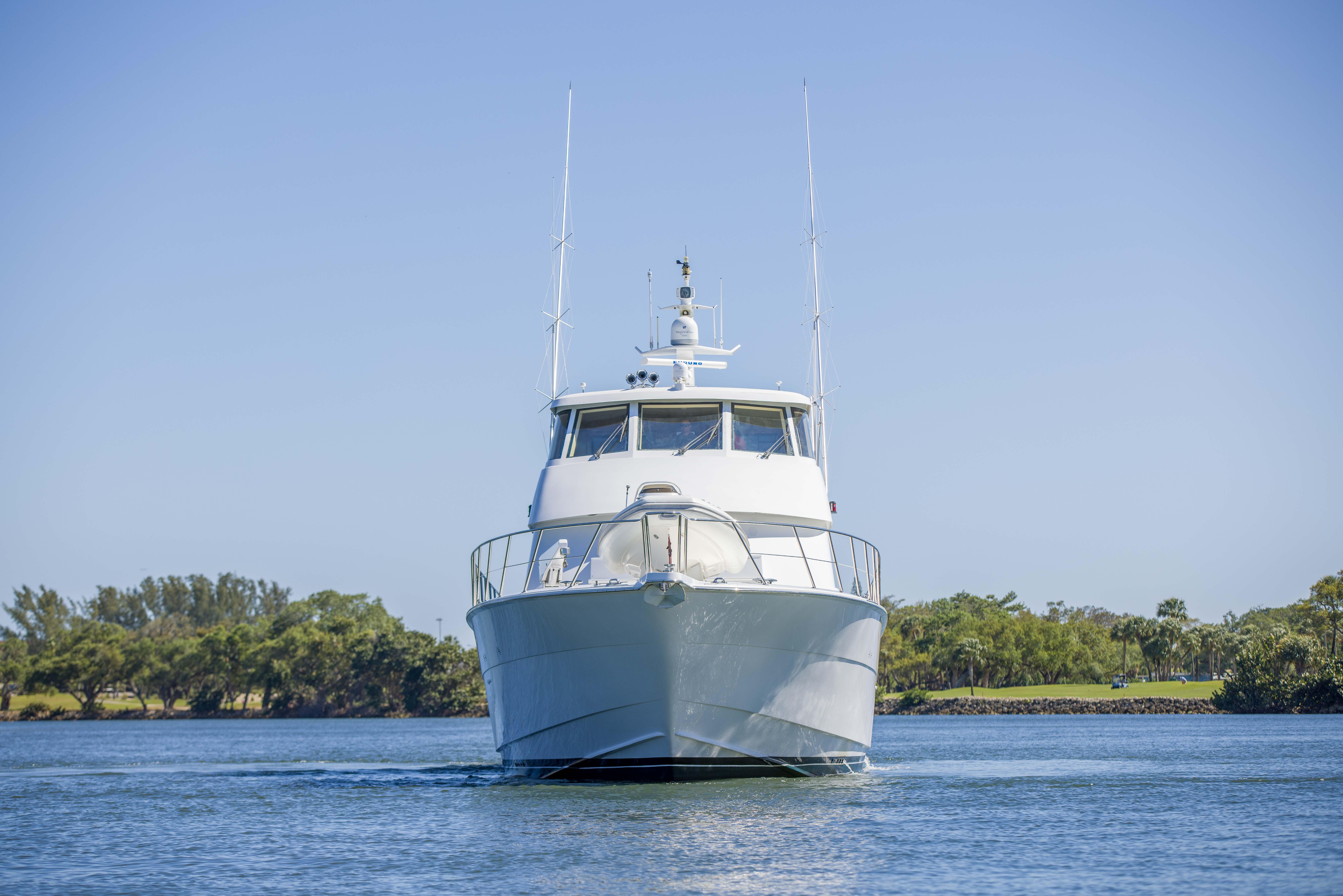2004-hatteras-86-sportfish-power-9711875-20250312123634925-1_XLARGE