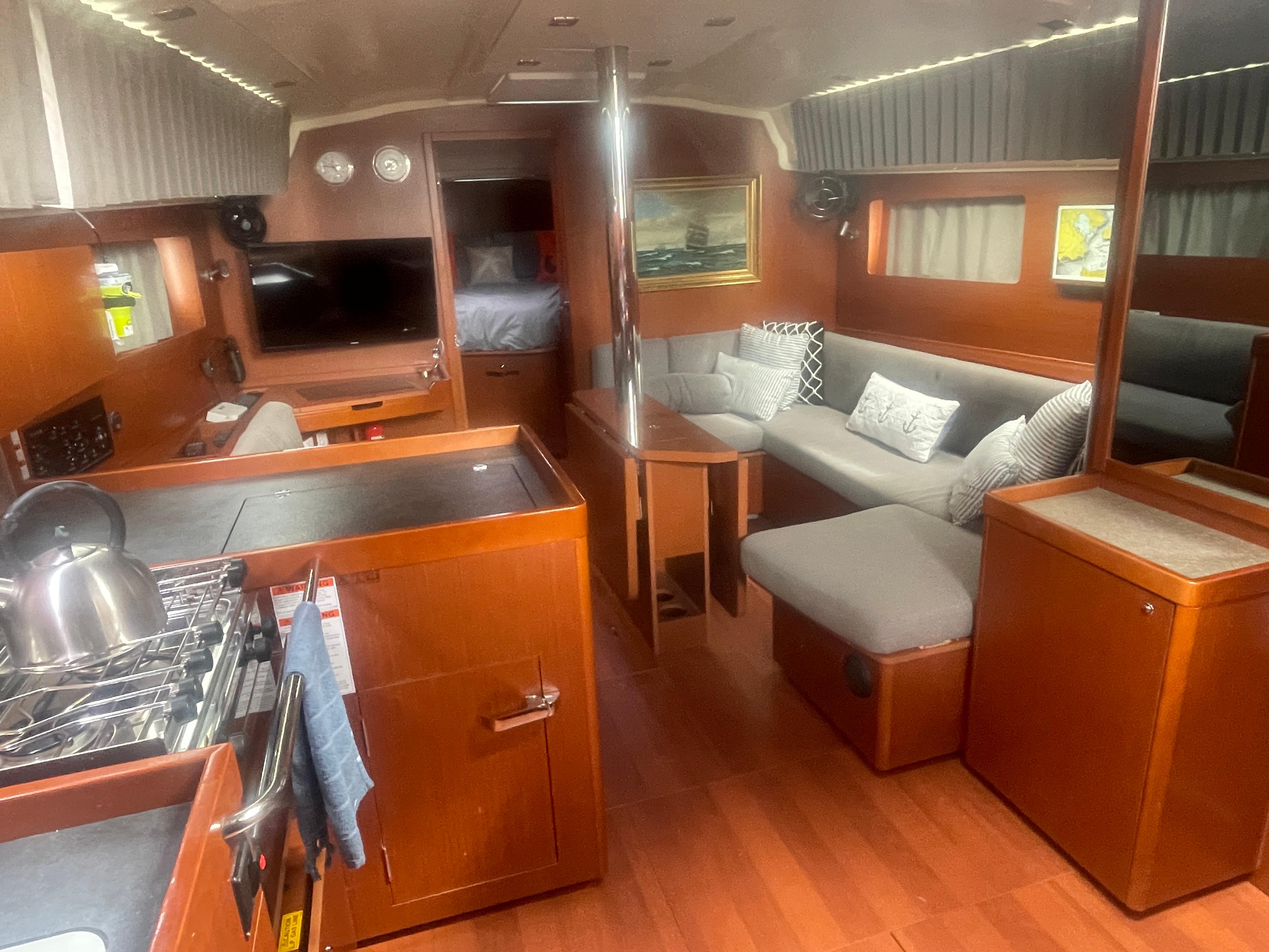 Yacht Photos Pics
