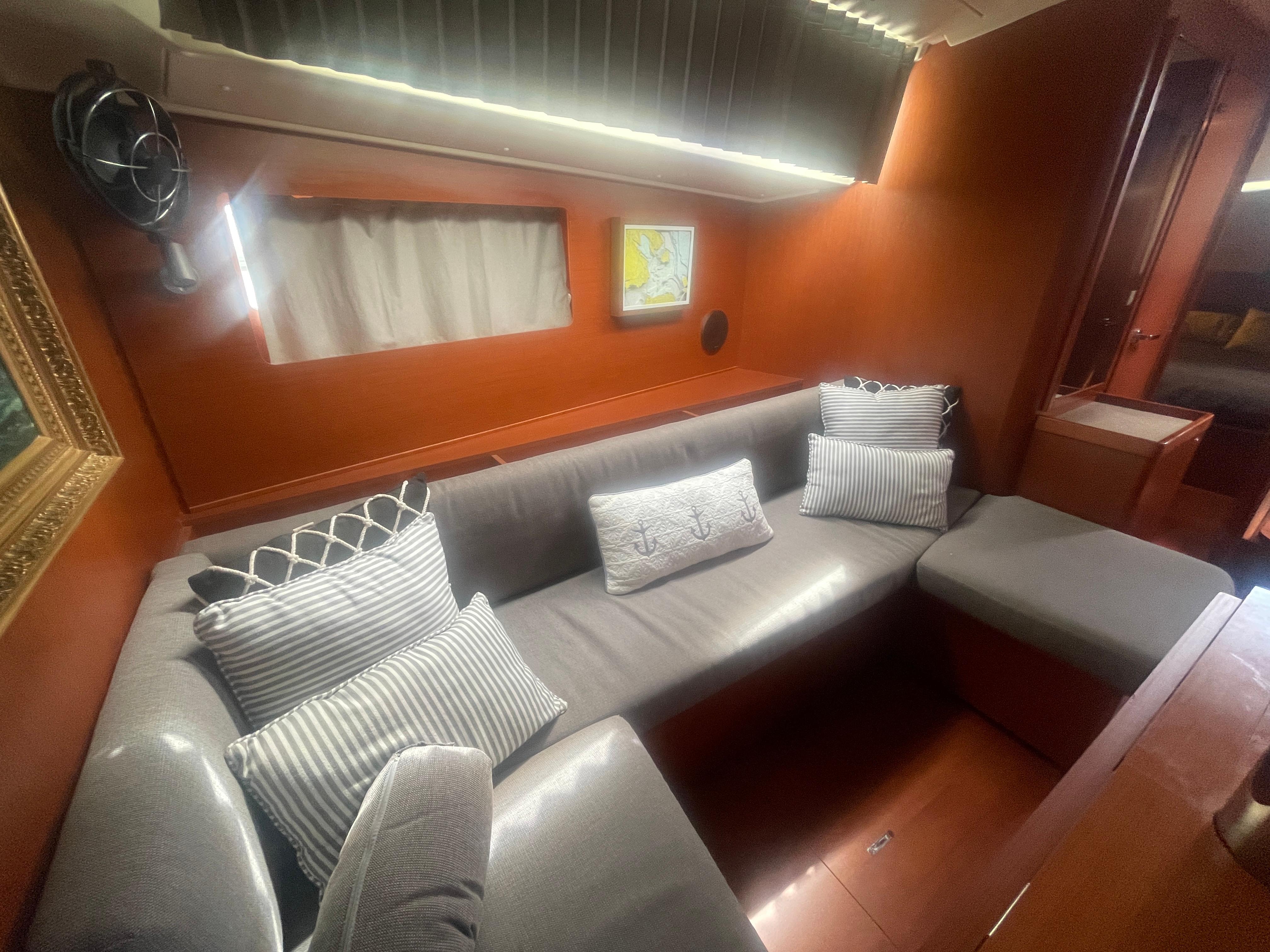 Yacht Photos Pics
