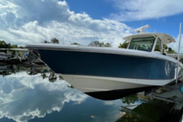 Photo of 2012 Boston Whaler 38'