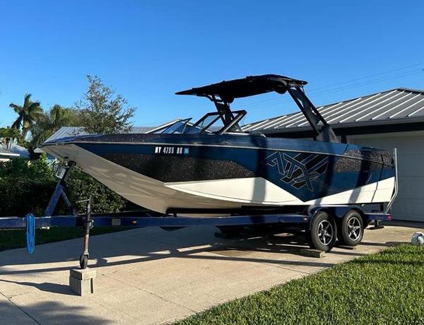 24' TigÃ?Â© ATX Surf Boats 24 Type-S