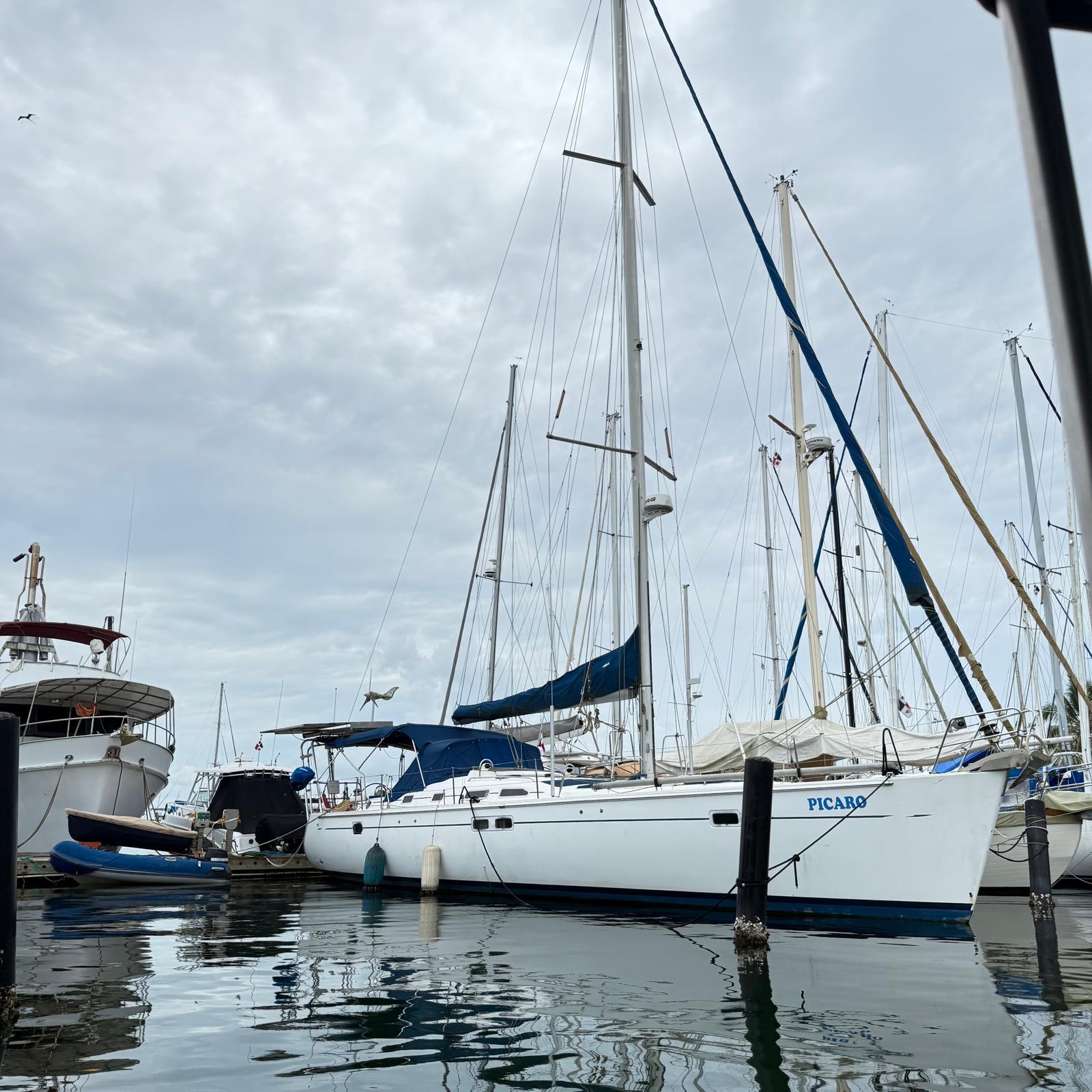 Yacht Photos Pics
