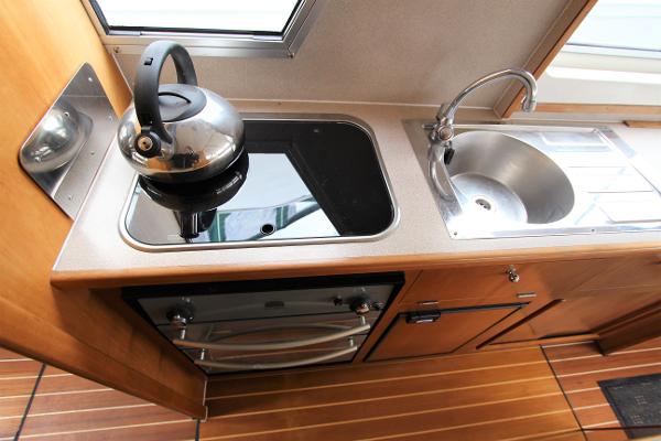 2005 Sheerline 740 Finesse