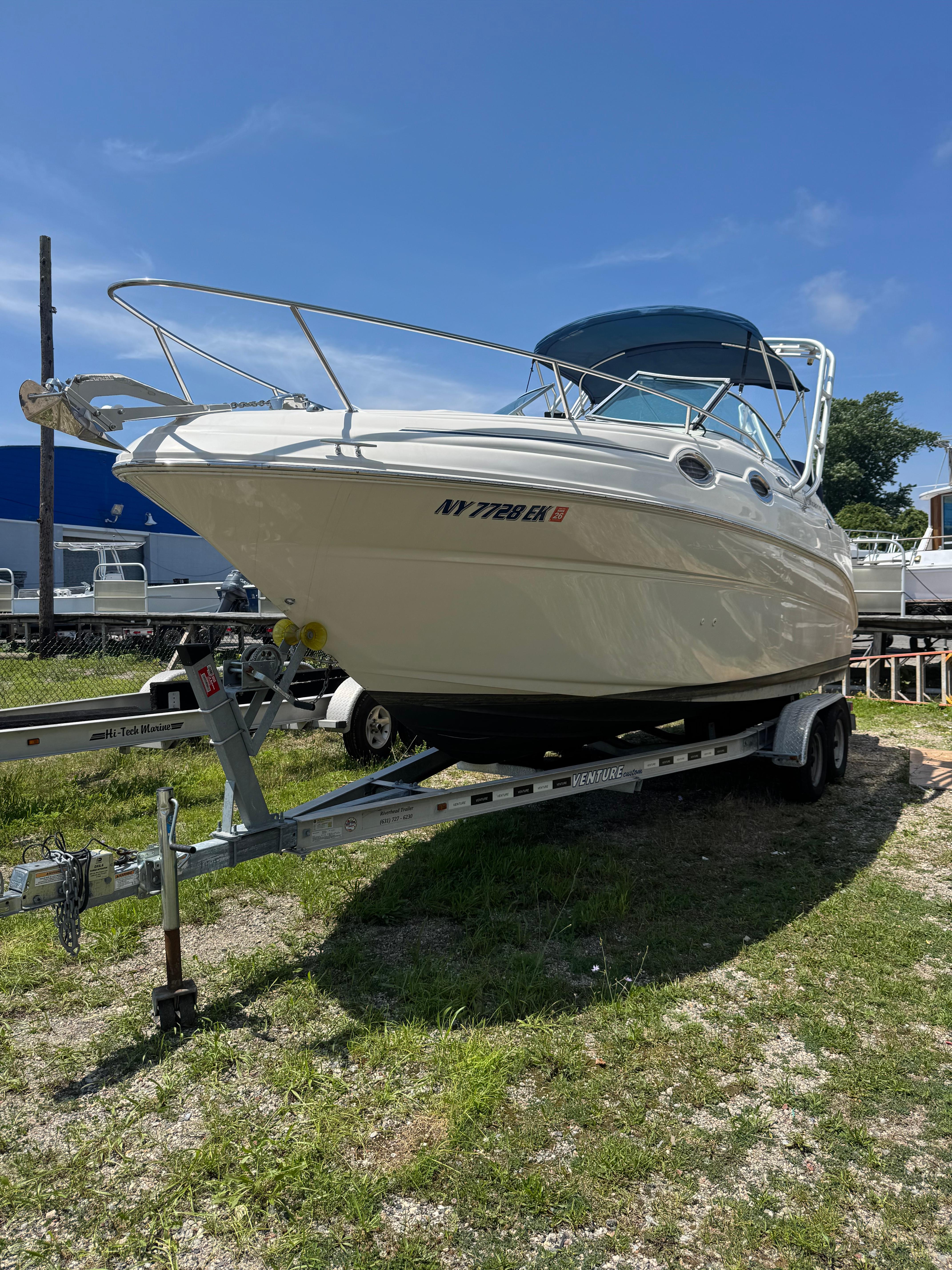 2003 Sea Ray 240 Sundancer