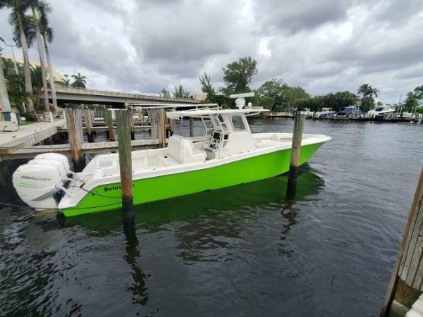 39' Invincible, Listing Number 100912811, Image No. 24