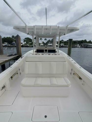 39' Invincible, Listing Number 100912811, Image No. 6